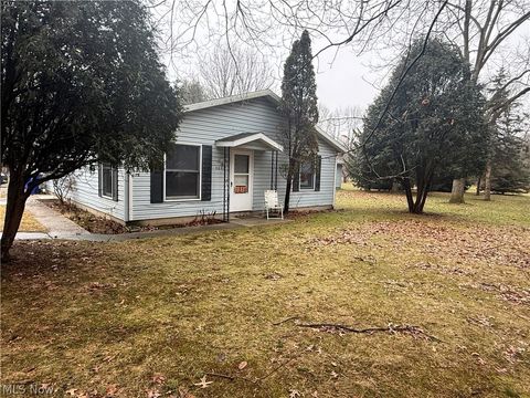 Tiny photo for 4044 Mogadore Road, Kent, OH 44240 (MLS # 5190793)
