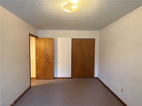 Tiny photo for 4044 Mogadore Road, Kent, OH 44240 (MLS # 5190793)