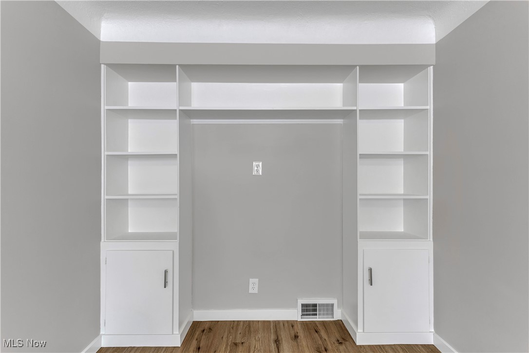 Oakmoor - Residential