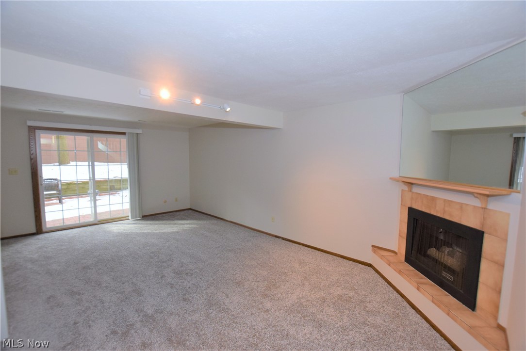 Tuscarawas Park Condo - Residential
