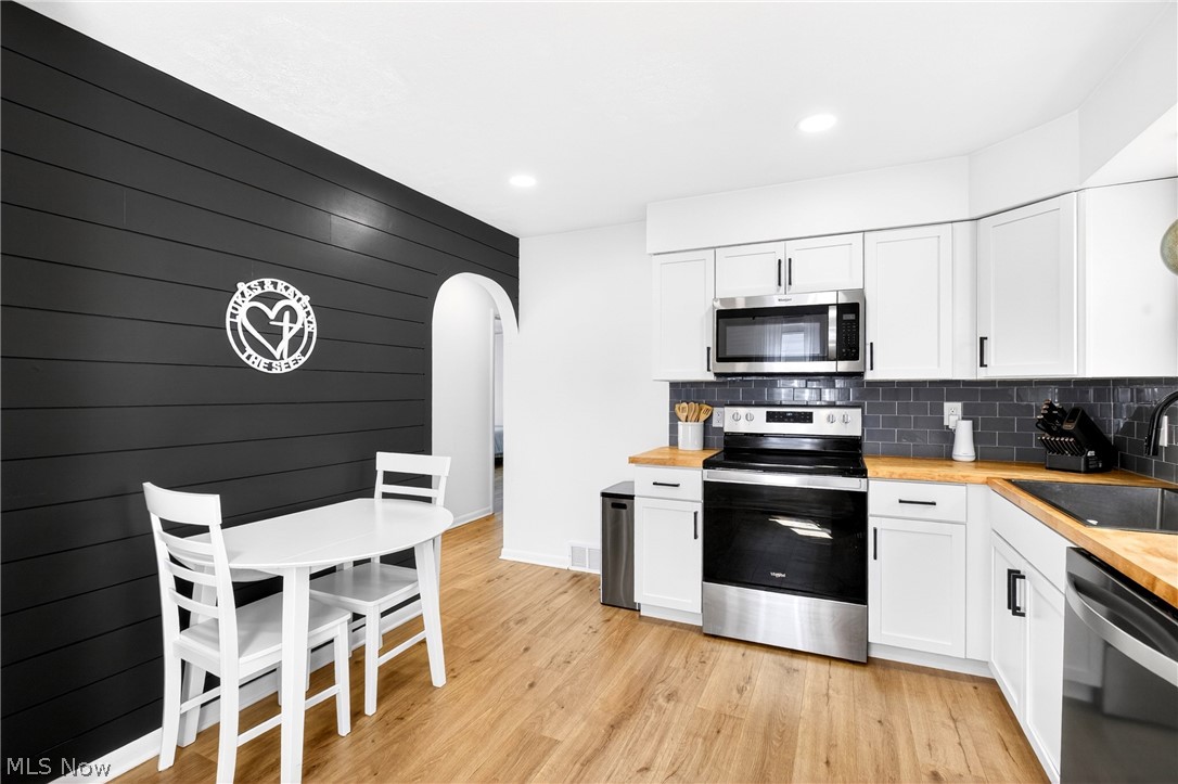 Shady Lawn - Residential