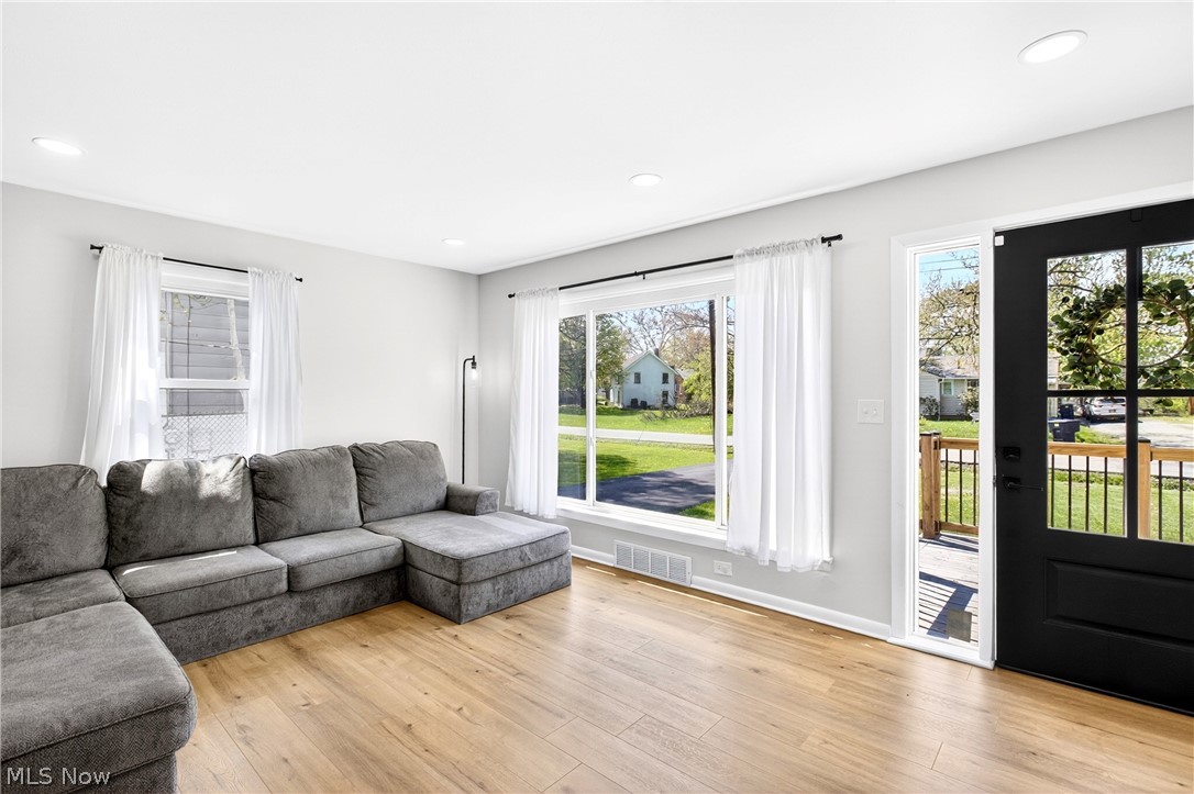 Shady Lawn - Residential