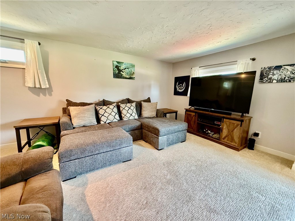 3762 Laurel Road