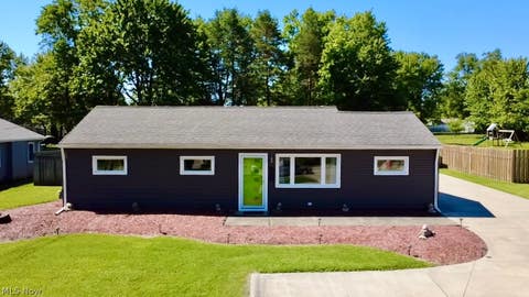 Homes For Sale - 3762 Laurel Road<br/> Brunswick, OH 44212