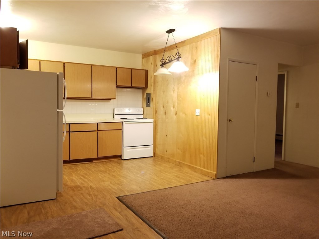 Lancaster Estates - Residential Lease