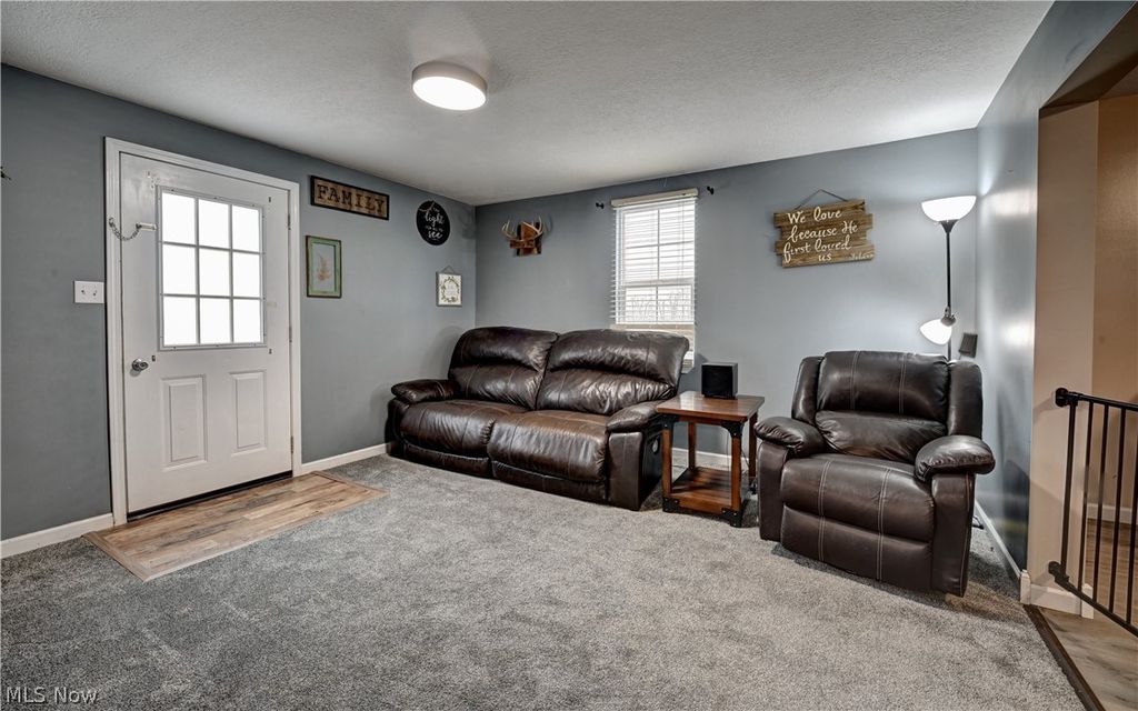 Photo of 254 1st Street SE, Brewster, OH 44613 (MLS # 5194932)