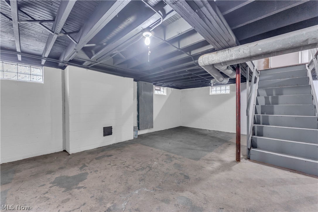 J M Hoyt - Residential