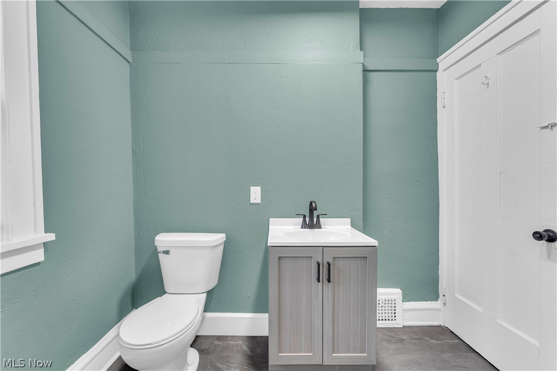 J M Hoyt - Residential