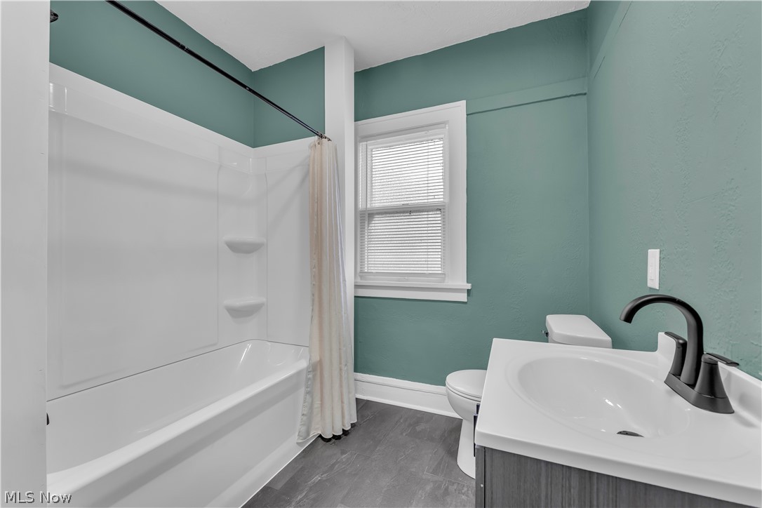 J M Hoyt - Residential