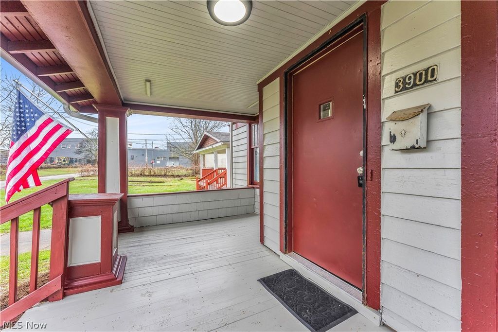 Photo of 3900 E 96th Street, Cleveland, OH 44105 (MLS # 5195243)