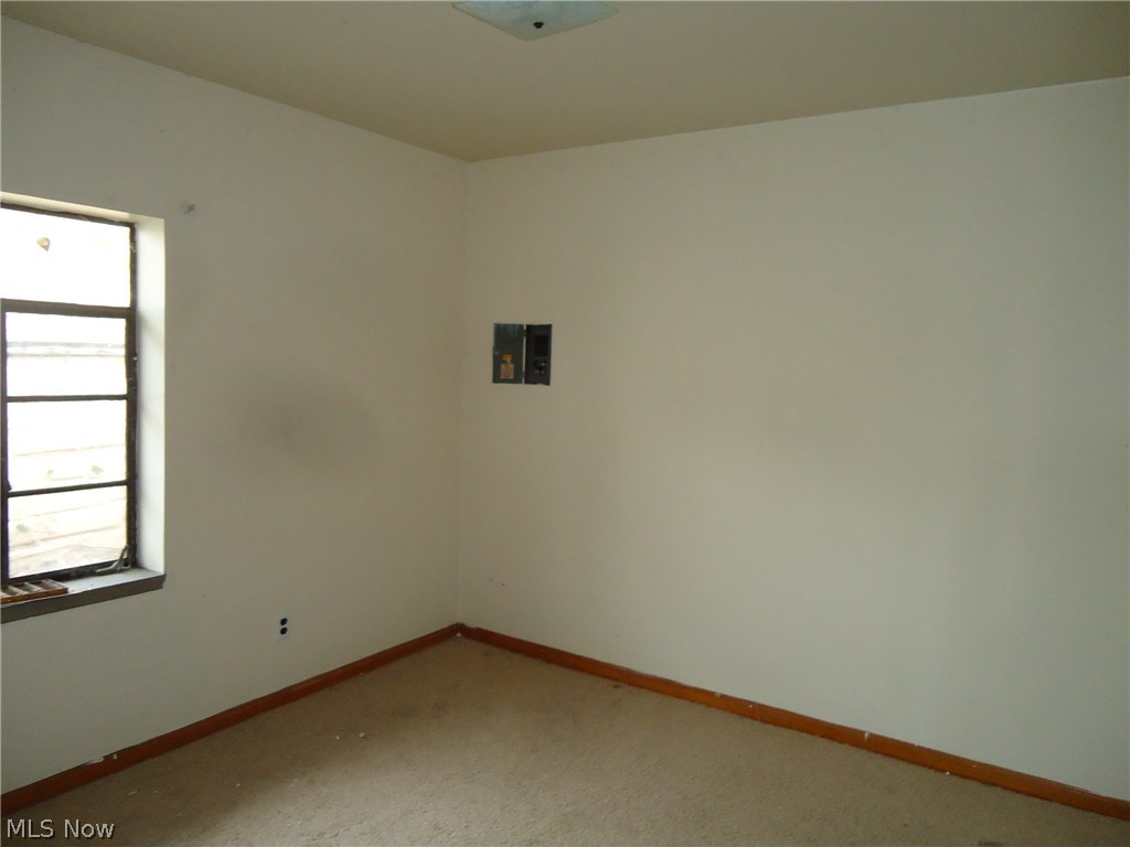 Crawford & Parmelees - Residential Income