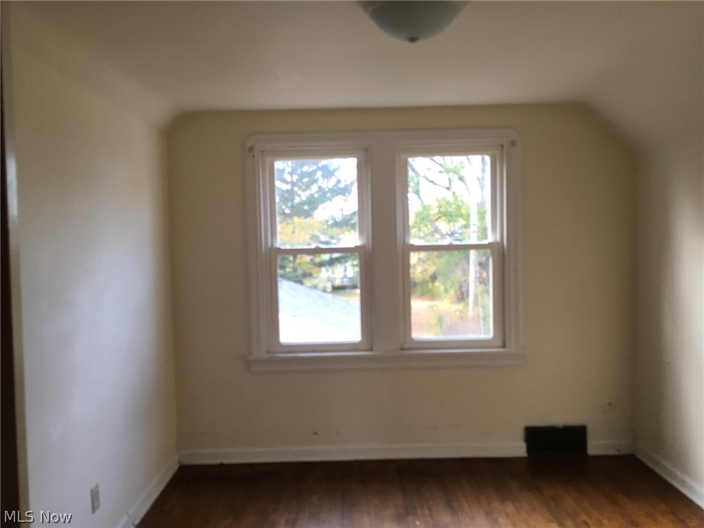 Pontiac Park 03 - Residential