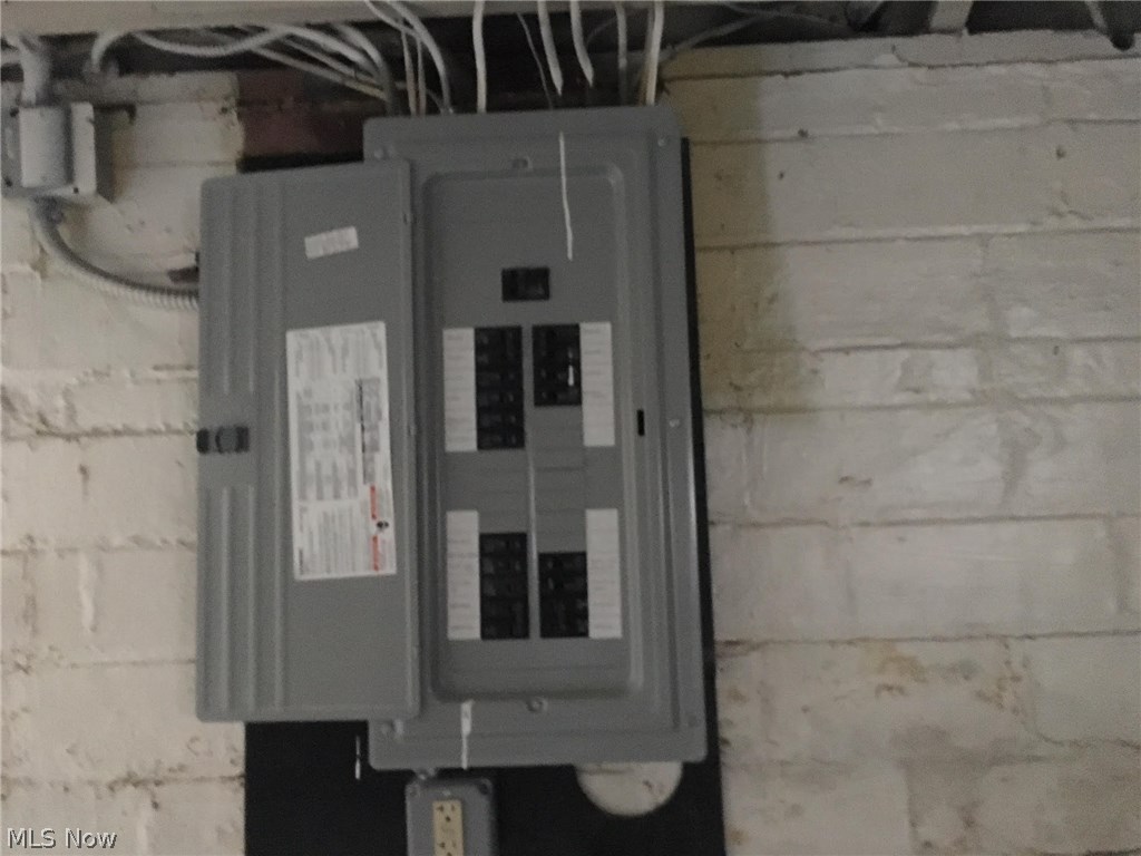 Pontiac Park 03 - Residential