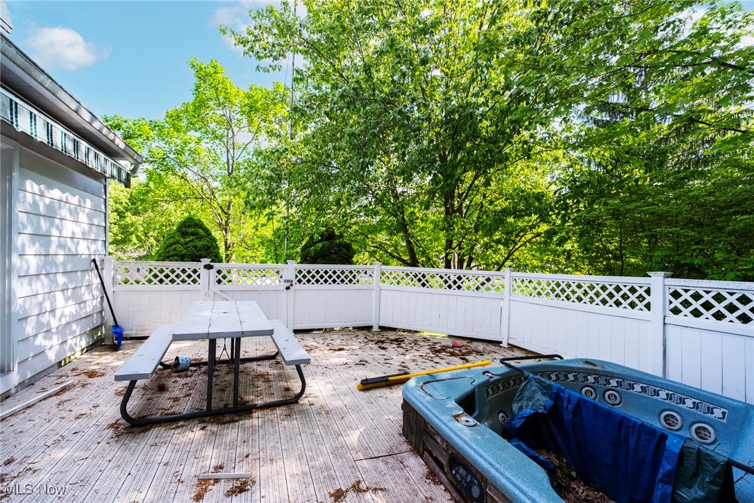 500 Stoneybrook Lane, Canfield, Ohio image 34