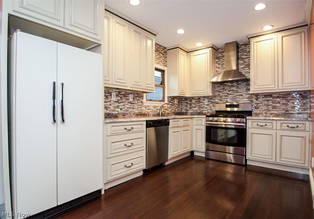 J Lyman's - Residential