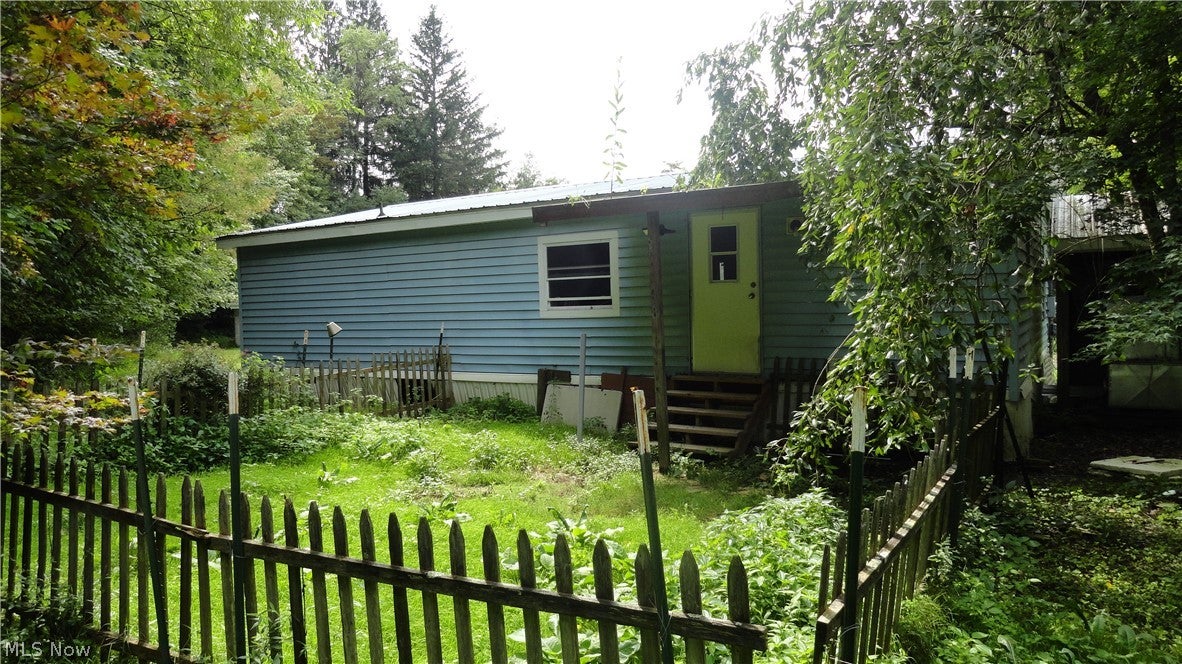 225 West Penn Lane