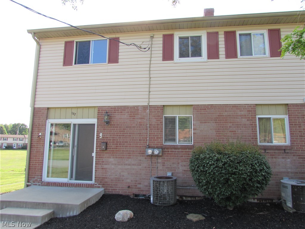 Carriage Hills Condo - Residential