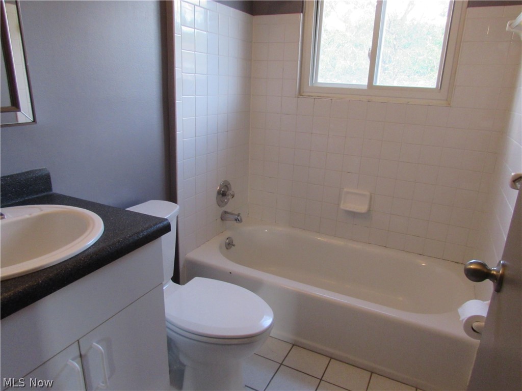 Carriage Hills Condo - Residential