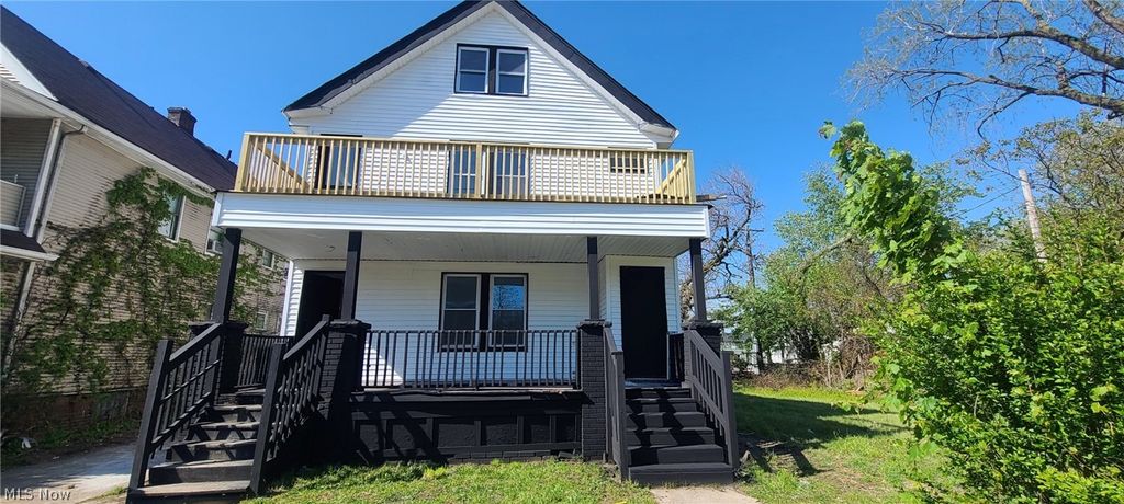 Photo of 12005 Shadeland Avenue, Cleveland, OH 44108 (MLS # 5210406)