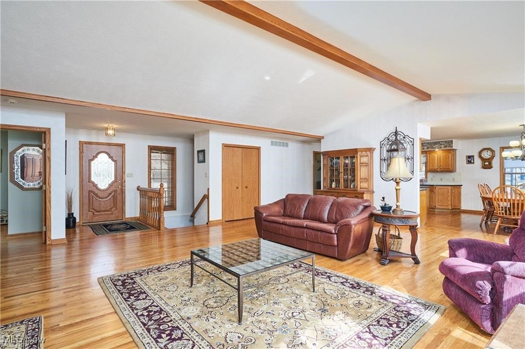 Cuyahoga Falls, Ohio 44223, United States, 3 Bedrooms Bedrooms, ,4 BathroomsBathrooms,Residential,Active,81673