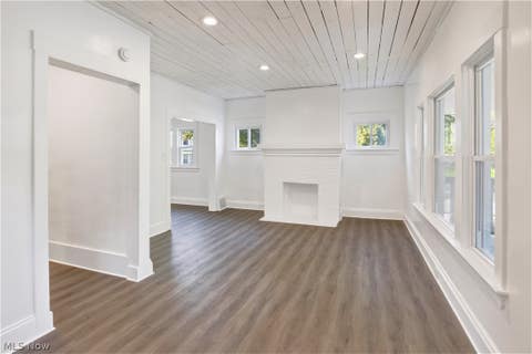 Tiny photo for 1390 E 109th Street, Cleveland, OH 44106 (MLS # 5239251)
