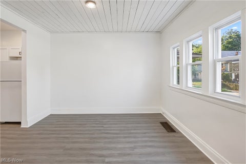 Tiny photo for 1390 E 109th Street, Cleveland, OH 44106 (MLS # 5239251)