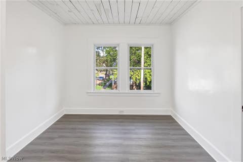 Tiny photo for 1390 E 109th Street, Cleveland, OH 44106 (MLS # 5239251)
