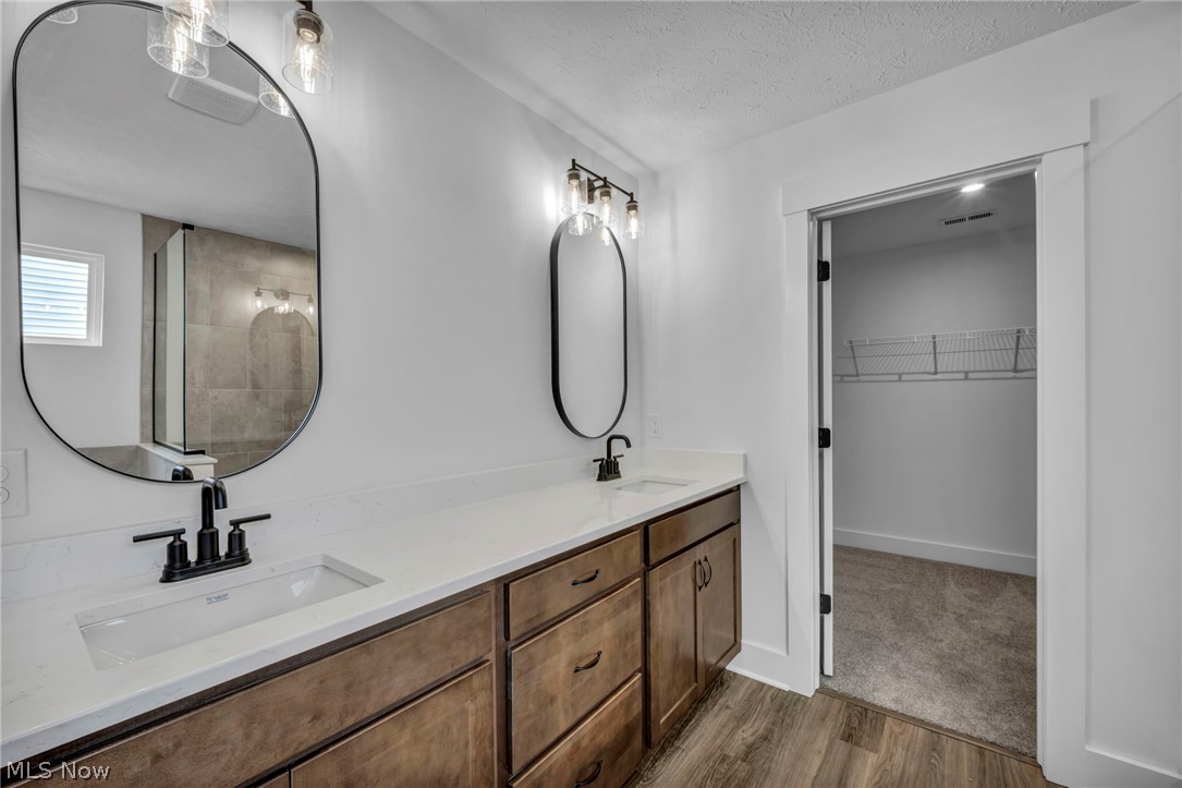 Rosemont Retreat - Residential