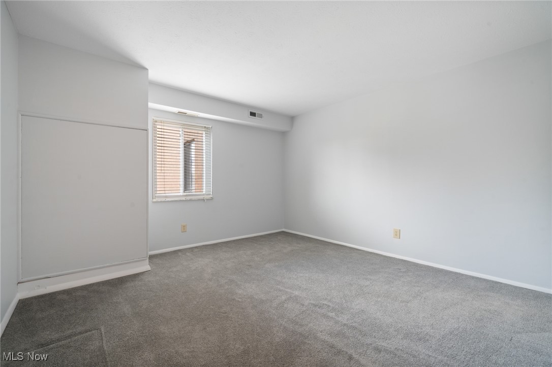 3675 Clague Road #311, North Olmsted, Ohio image 11