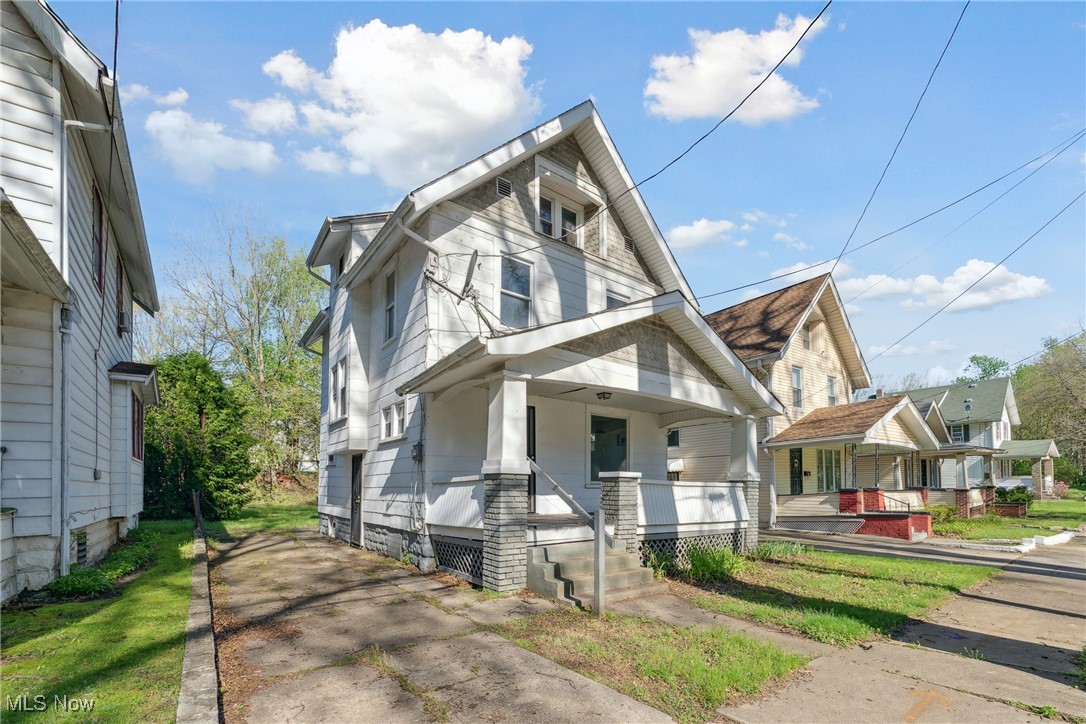 794 Ruth Avenue, Akron, Ohio image 4