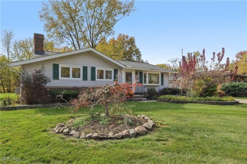 Real Estate agent near Westlake, OH 44145
