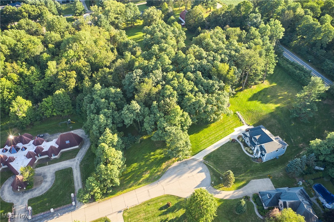 Arbour Green - Land