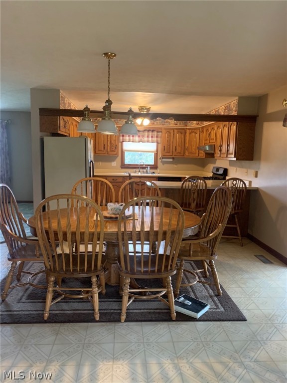 1st Add To Longacr - Residential