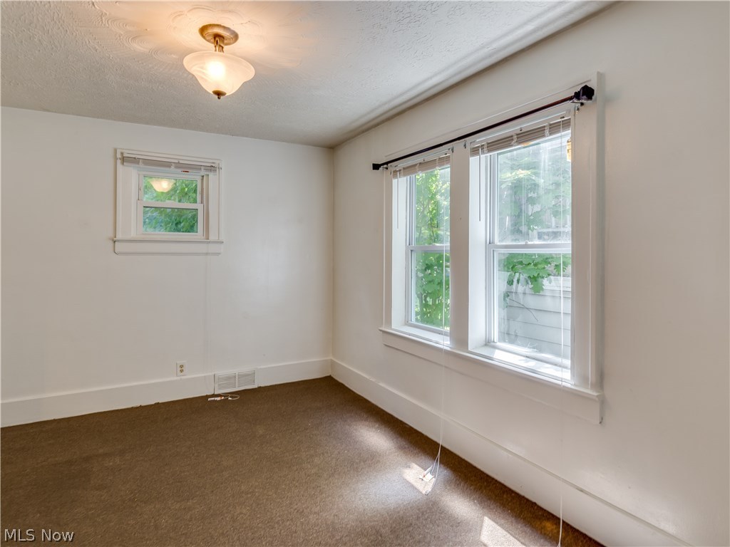 Blue Pond - Residential