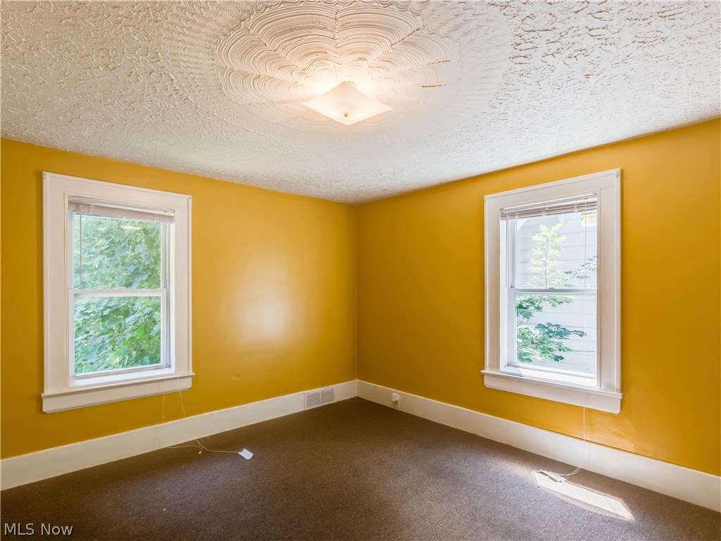 Blue Pond - Residential