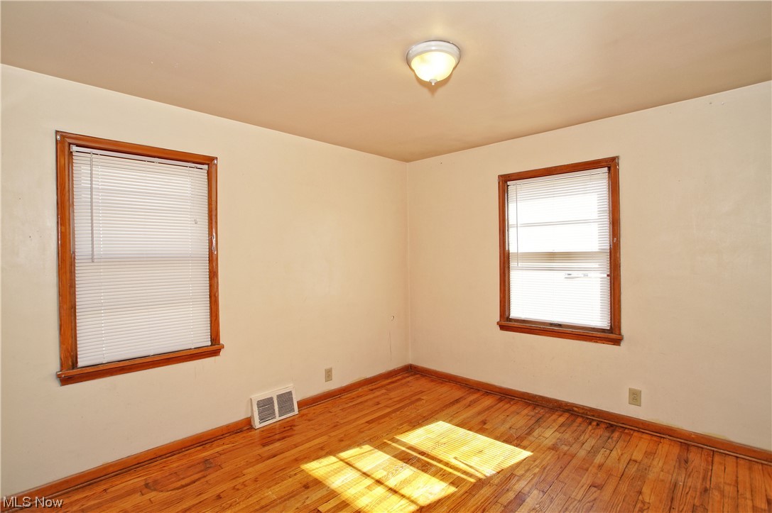 Elworthy-Helwick Cos Home Garden - Residential