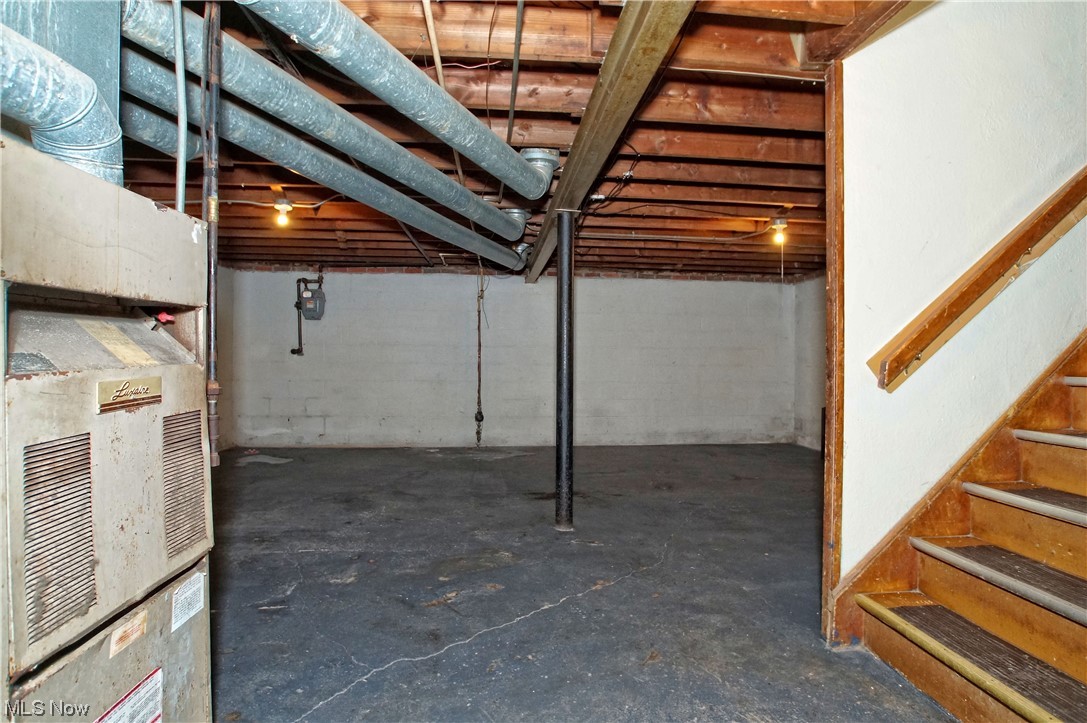 Elworthy-Helwick Cos Home Garden - Residential