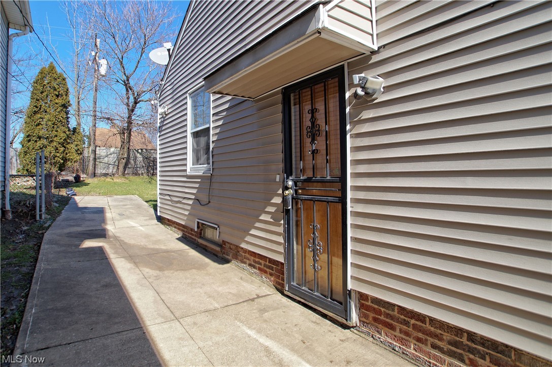 Elworthy-Helwick Cos Home Garden - Residential