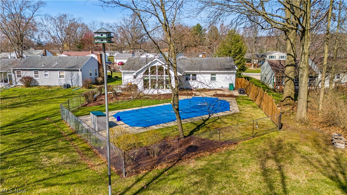 Village Blvd - Residential