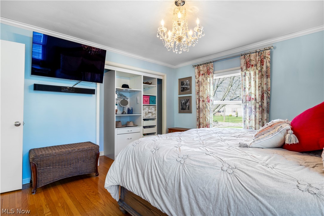 Village Blvd - Residential