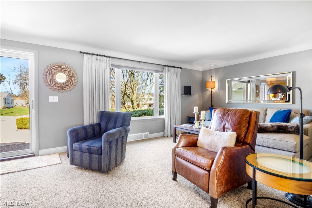 Village Blvd - Residential