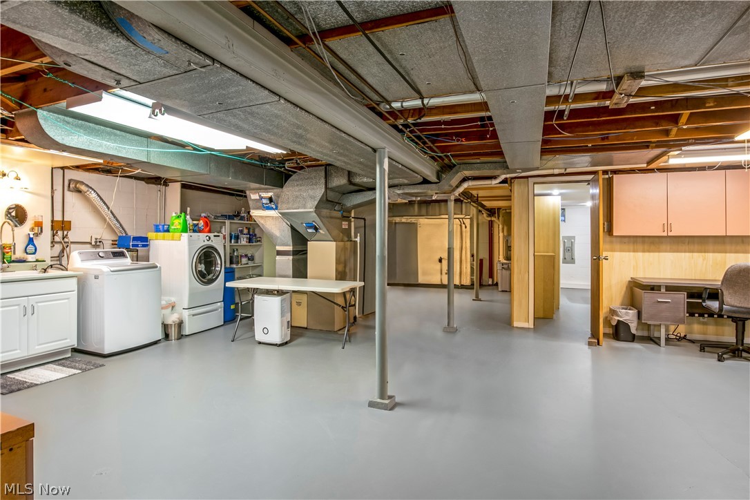 Village Blvd - Residential