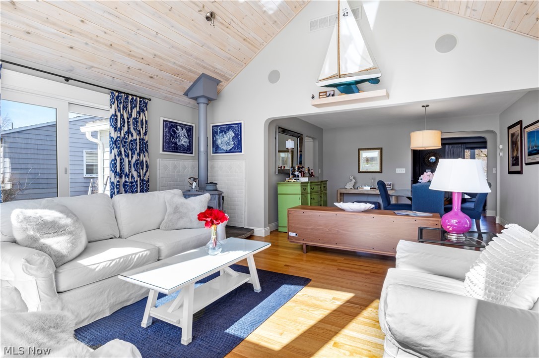 Village Blvd - Residential