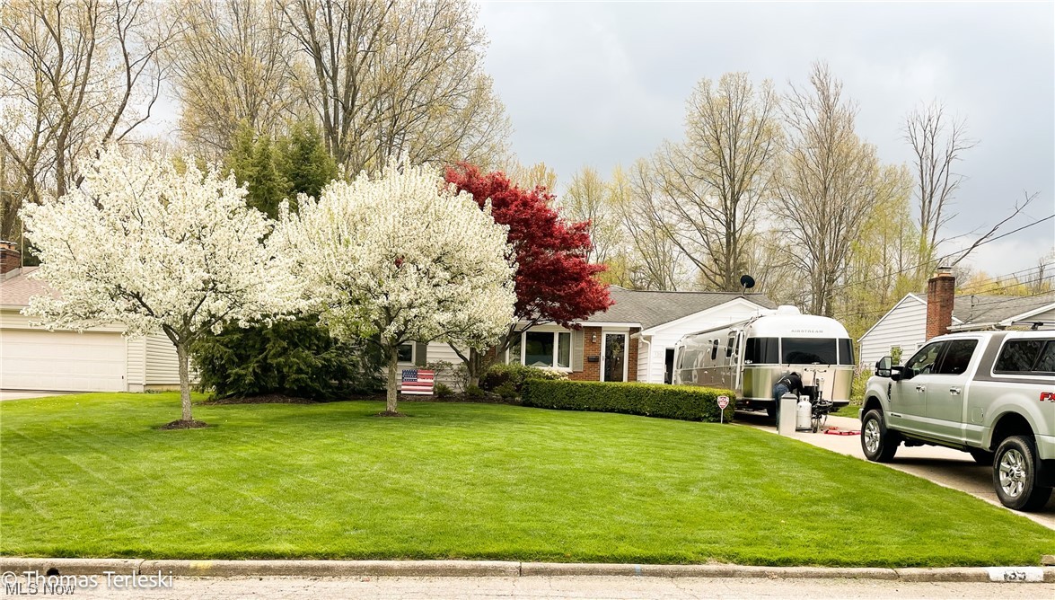 Village Blvd - Residential