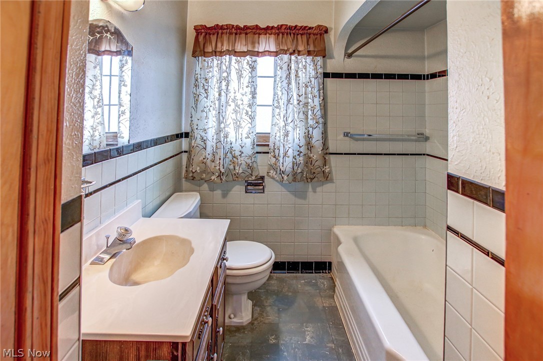 Ridgewood 02 - Residential