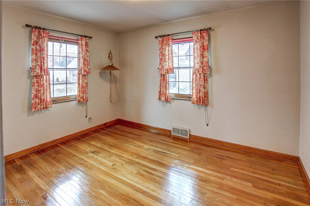 Ridgewood 02 - Residential