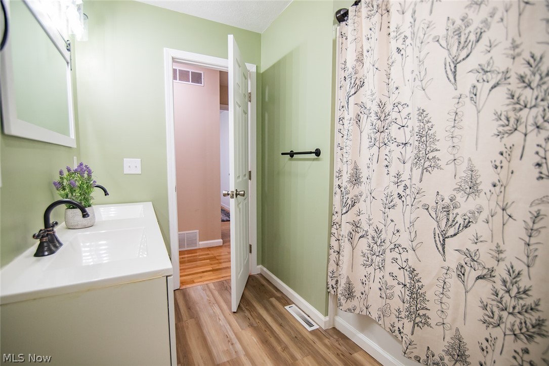 Greenland Adn - Residential