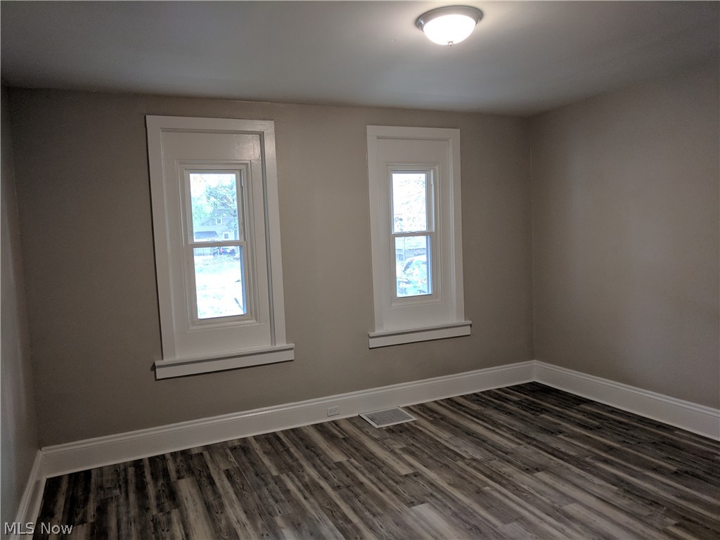 Brainard & Curtis - Residential Income