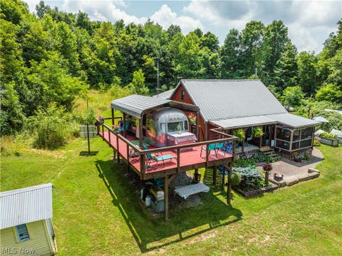 A Hanna HomeFinder account is required to view this listing.