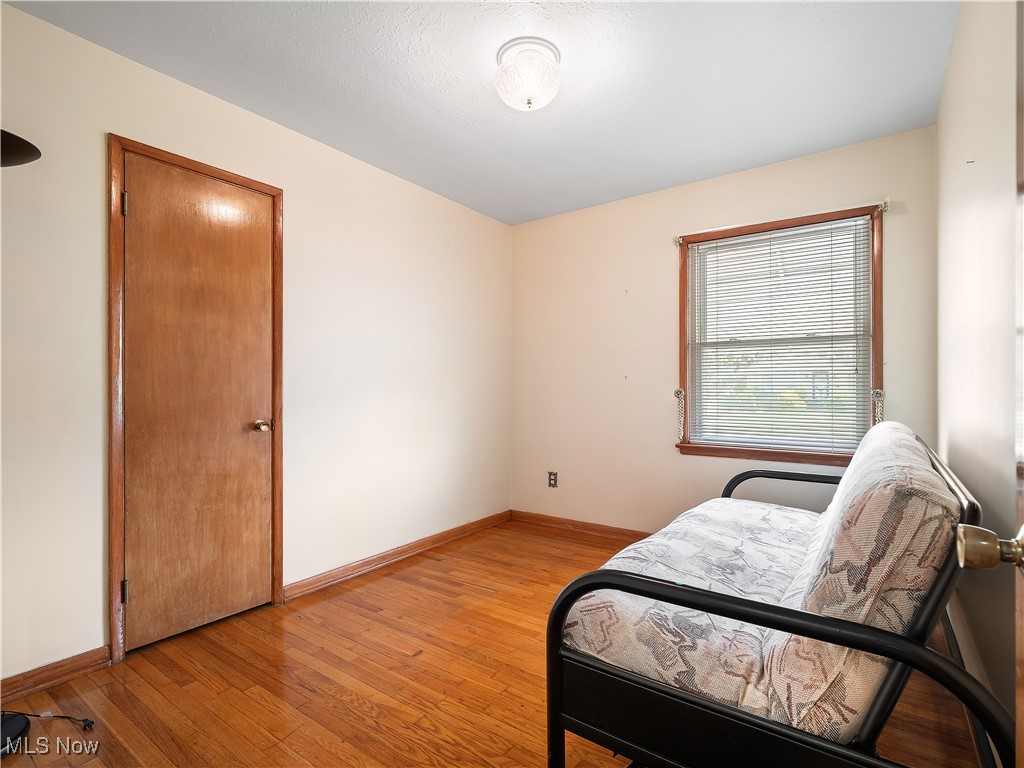 10450 Fairlawn Drive, Parma, Ohio image 19